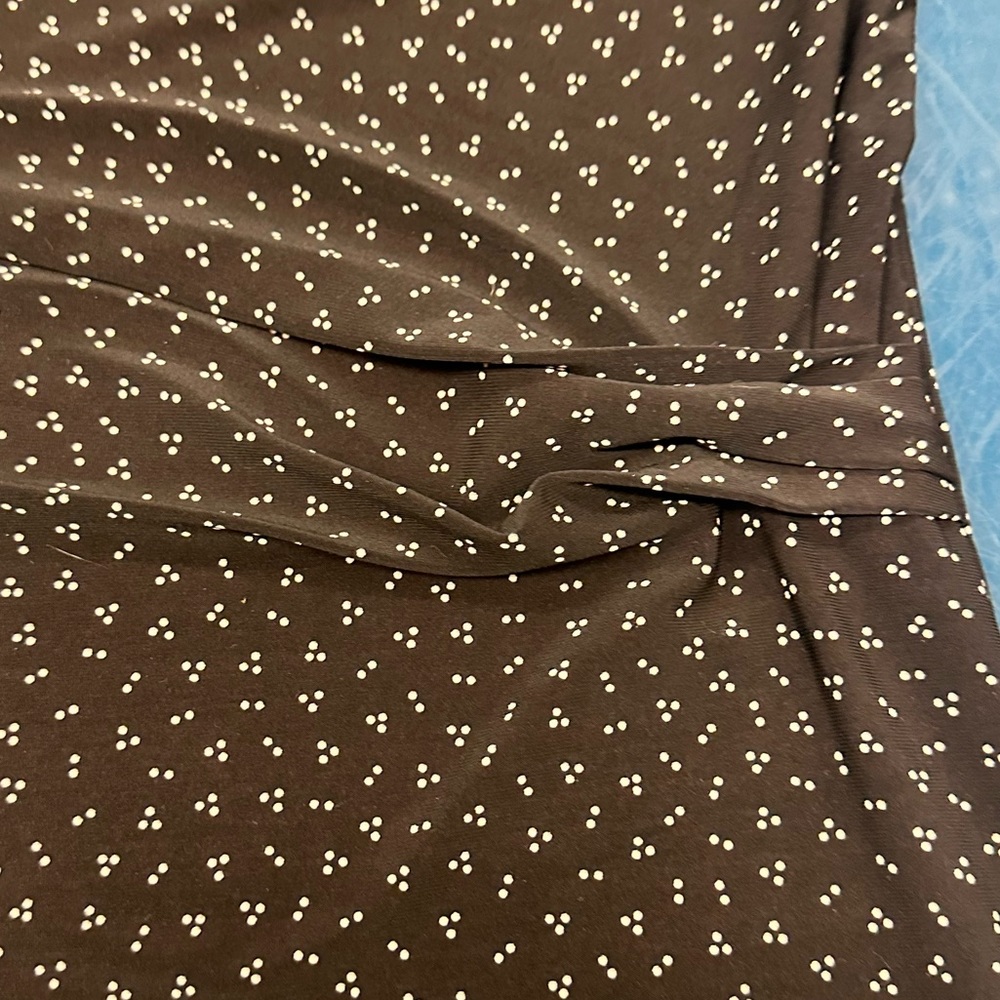 Anne Klein Black Polka Dot Side Pleat Stretchy Sleeveless Blouse NWT Large - Picture 7 of 13